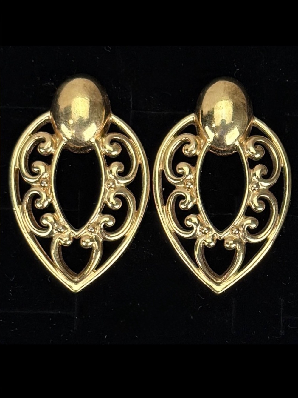 Vintage Ornate Goldtone Weighted Teardrop Pierced Earrings